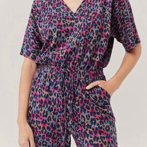 PACT Women's Jaguar Revive Deep-V Jumpsuit -
Size: X-Large